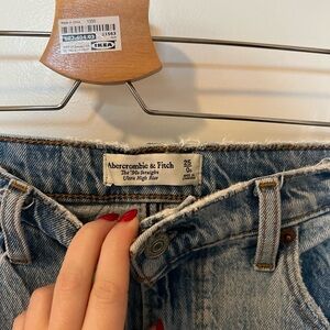 Abercrombie 90s high rise jeans